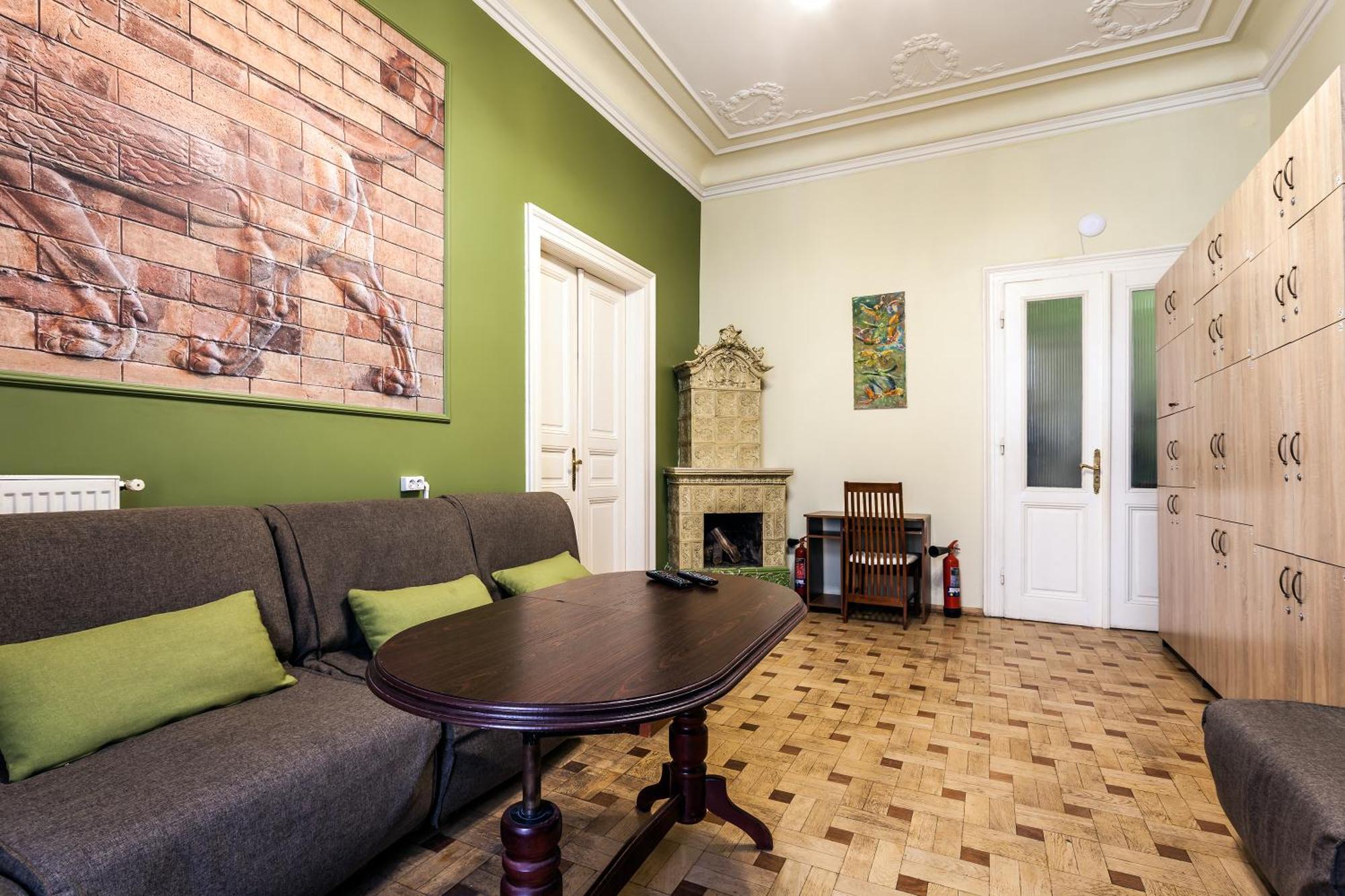 Leosphere Hostel Lvov Exteriér fotografie