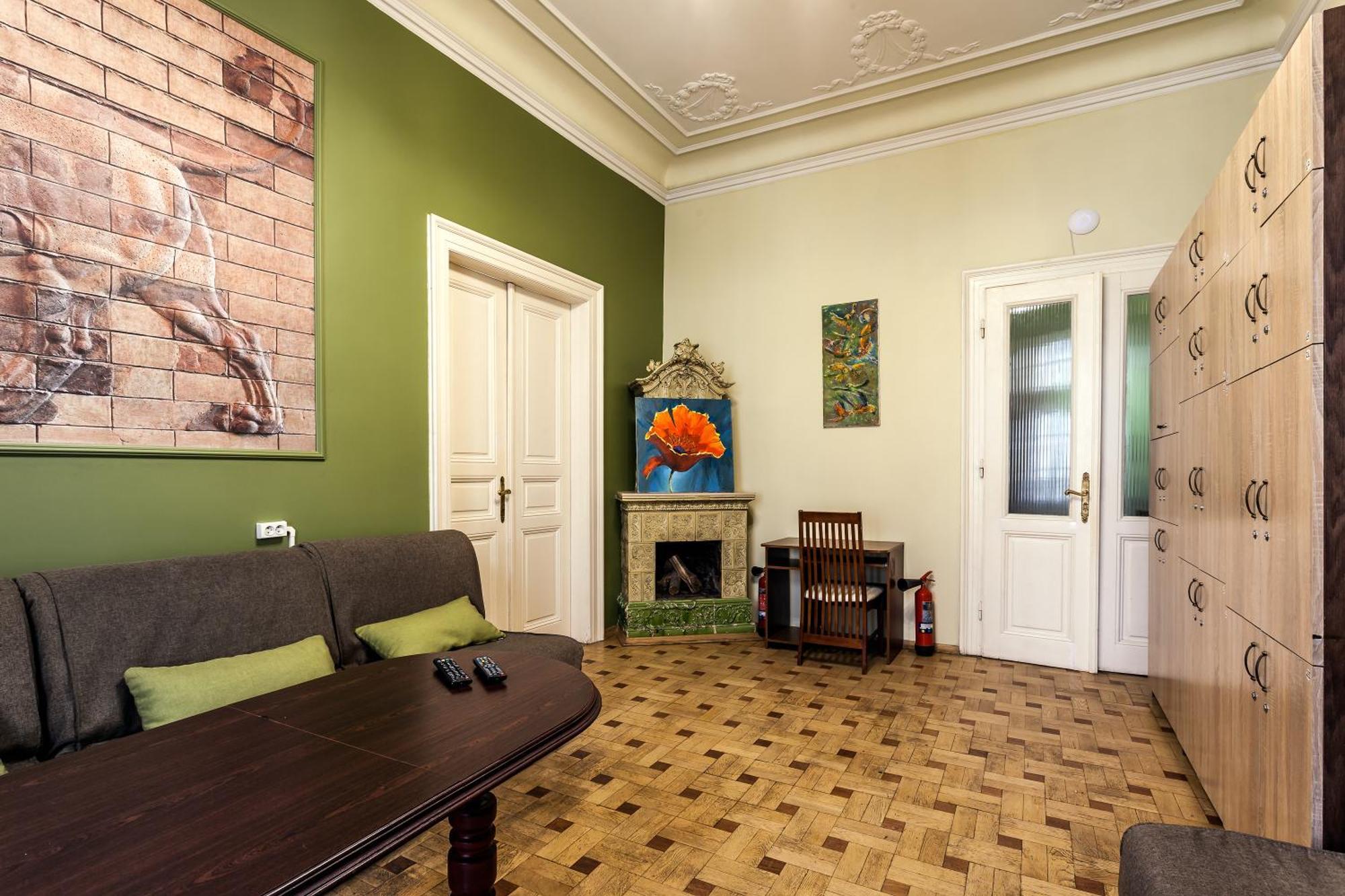 Leosphere Hostel Lvov Exteriér fotografie