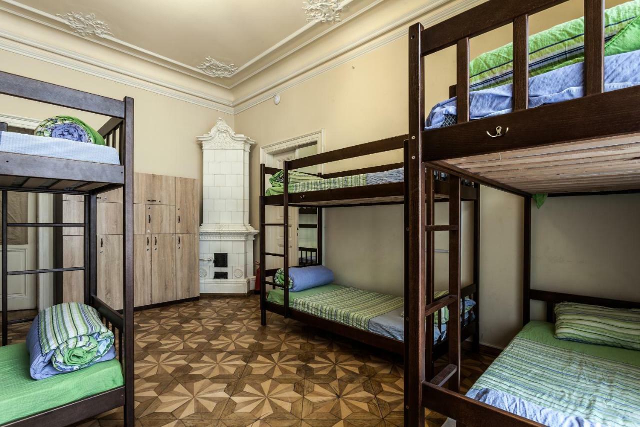 Leosphere Hostel Lvov Exteriér fotografie