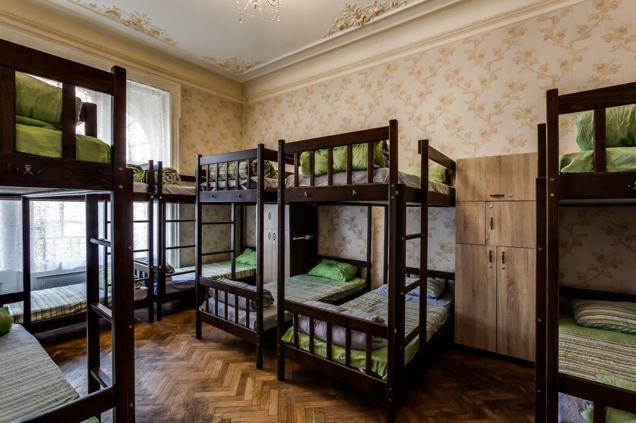 Leosphere Hostel Lvov Exteriér fotografie