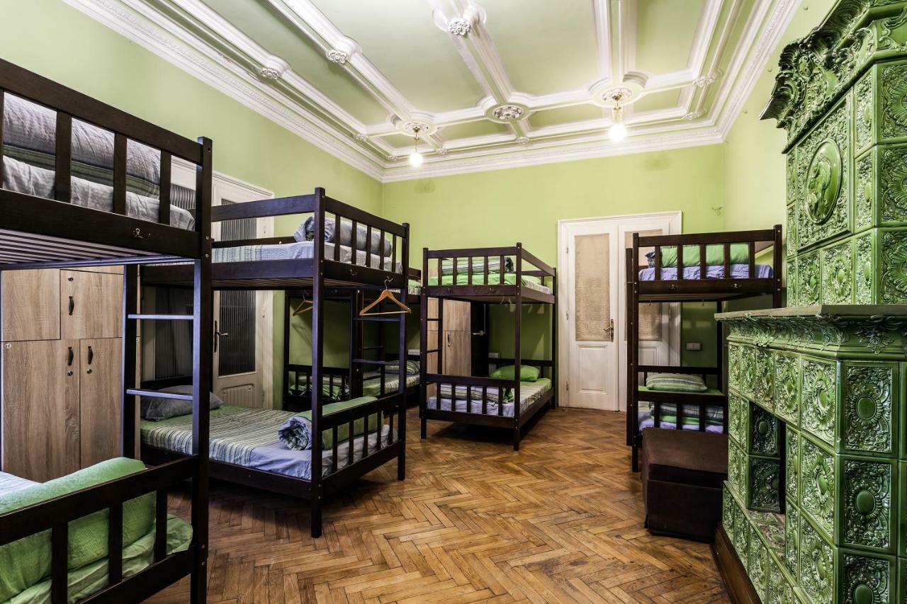 Leosphere Hostel Lvov Exteriér fotografie
